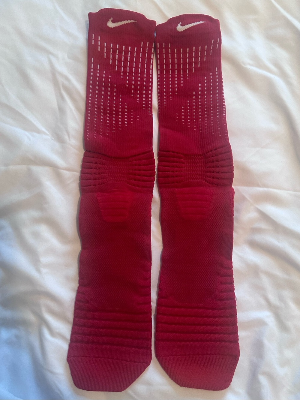 Nike Elite Crew Socks NWT Crimson Red White Basketball Athletic Mid Calf XXL Big